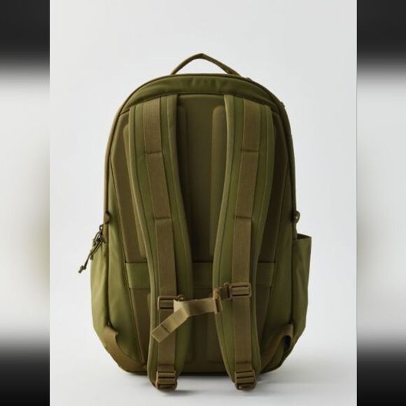 B2TM super durable 1050D Ballistic Nylon city backpack ergonomic 24l khaki color - Picture 4 of 11